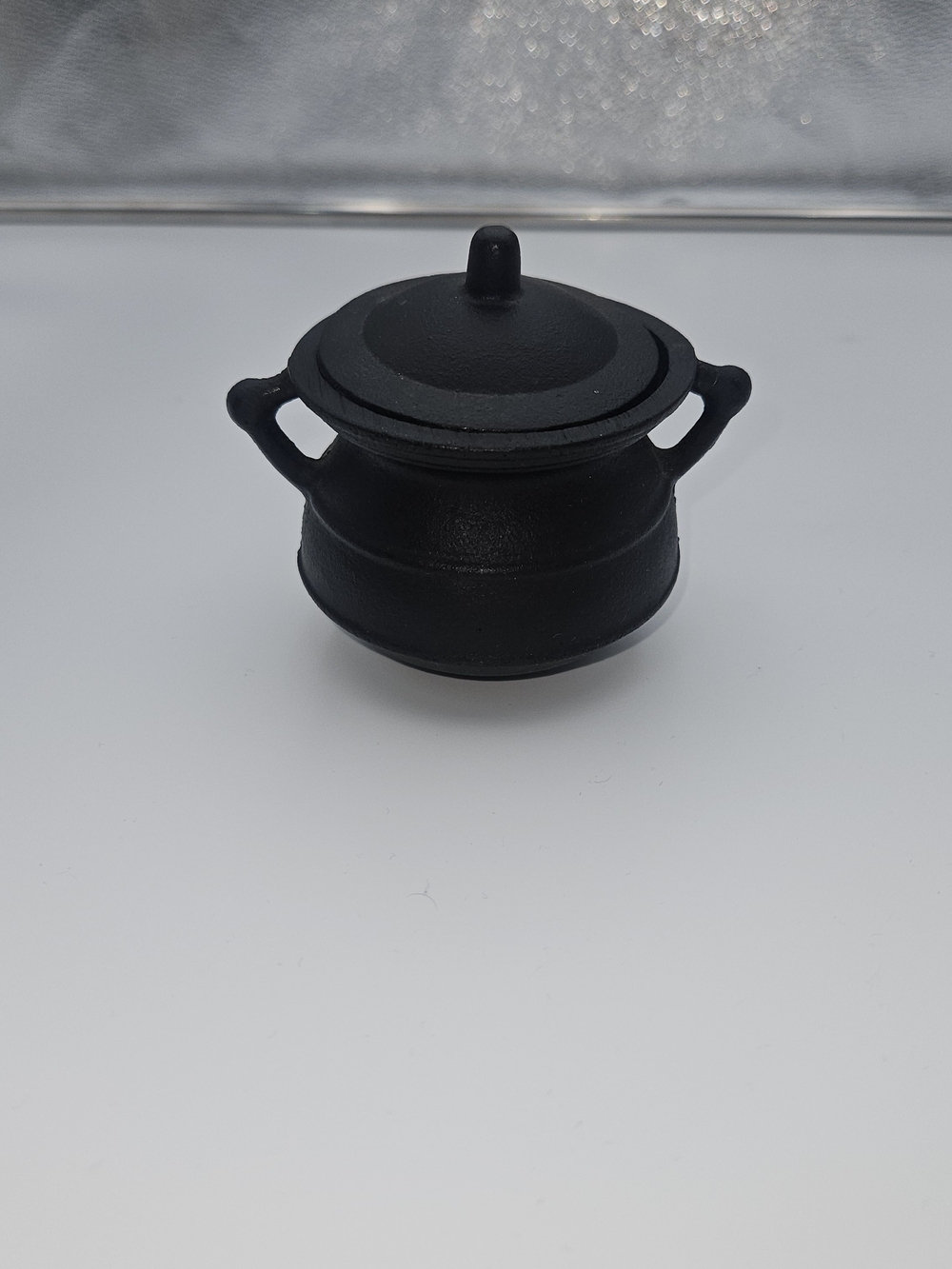 Mini Black Cauldron Pot with Lid